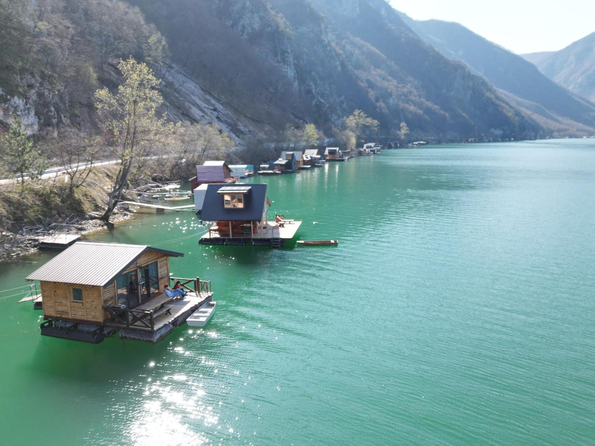 Lake House Perucac Rastiste Esterno foto